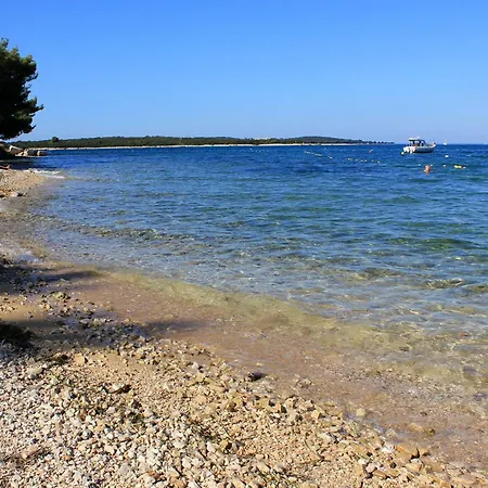 Appartement With Parking Space Valbandon, - 23687 *